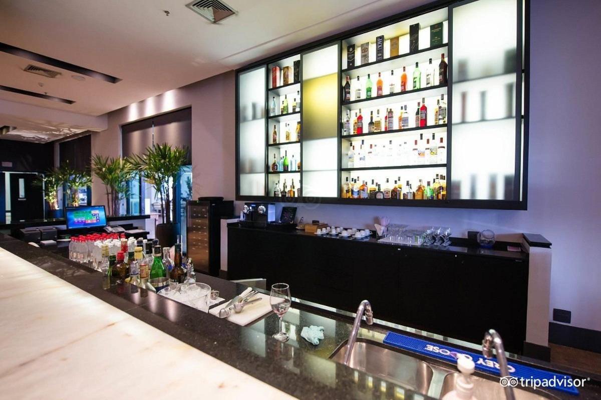 Hotel Internacional Ibirapuera 2534 Proximo Metro Сан-Пауло Экстерьер фото